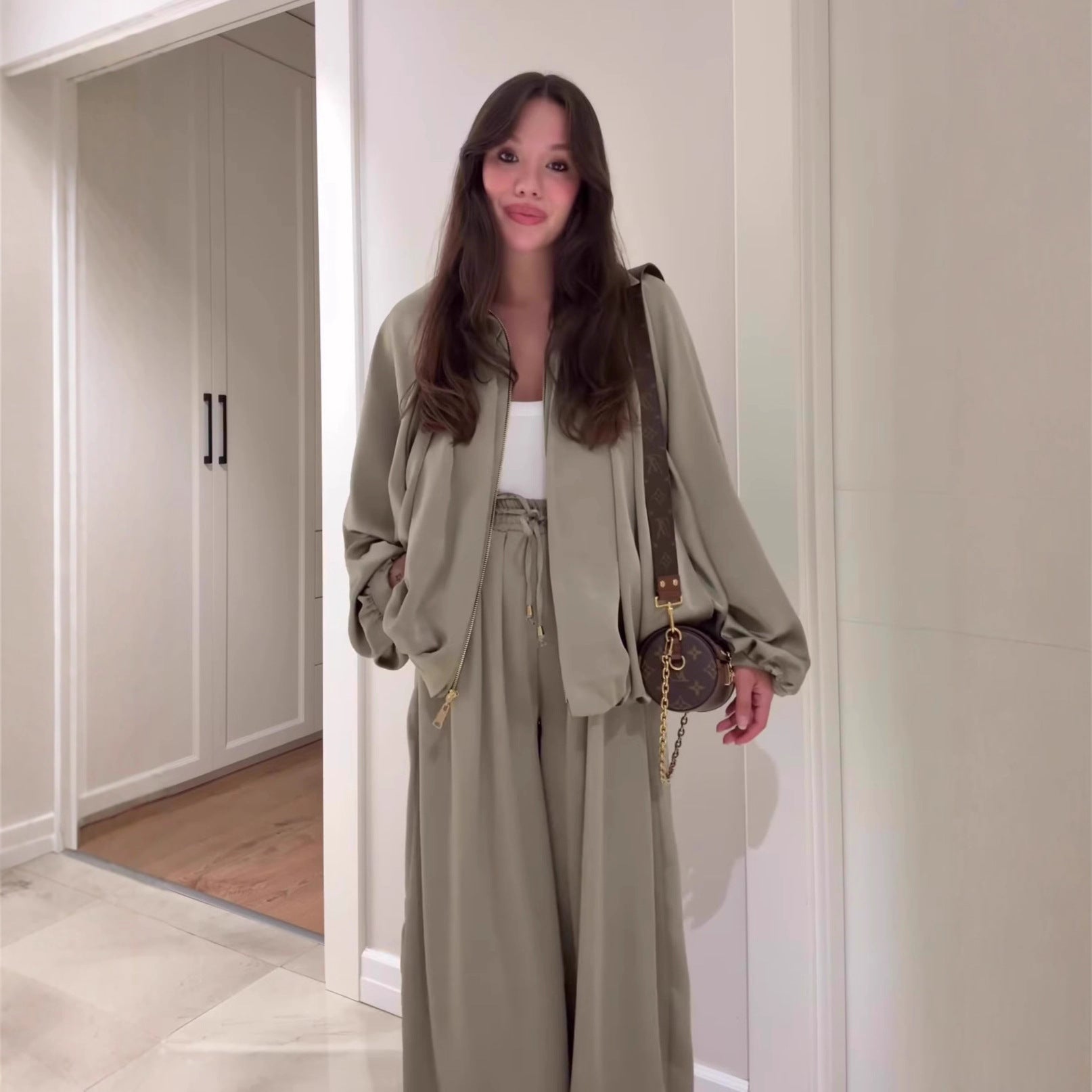 Relaxed Jacket & Wide-Leg Pants Set