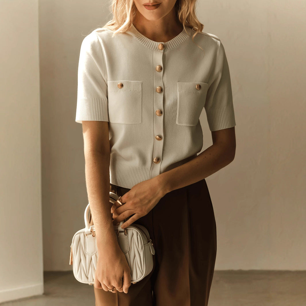 Elegant Knitted Cardigan with Metal Button and Double Pockets, Simple and Stylish Round Neck Top