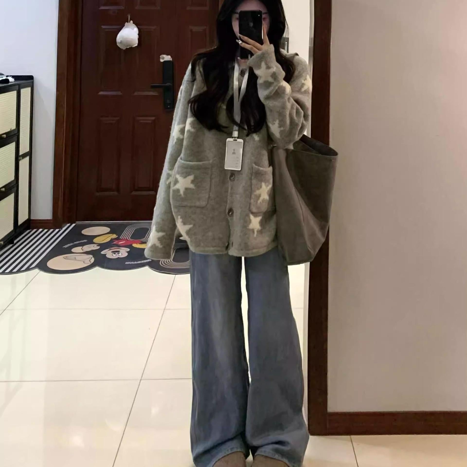 Gray Sweater Coat for Women Autumn Winter New Flip Collar Star Design Knit Cardigan Short Height Top