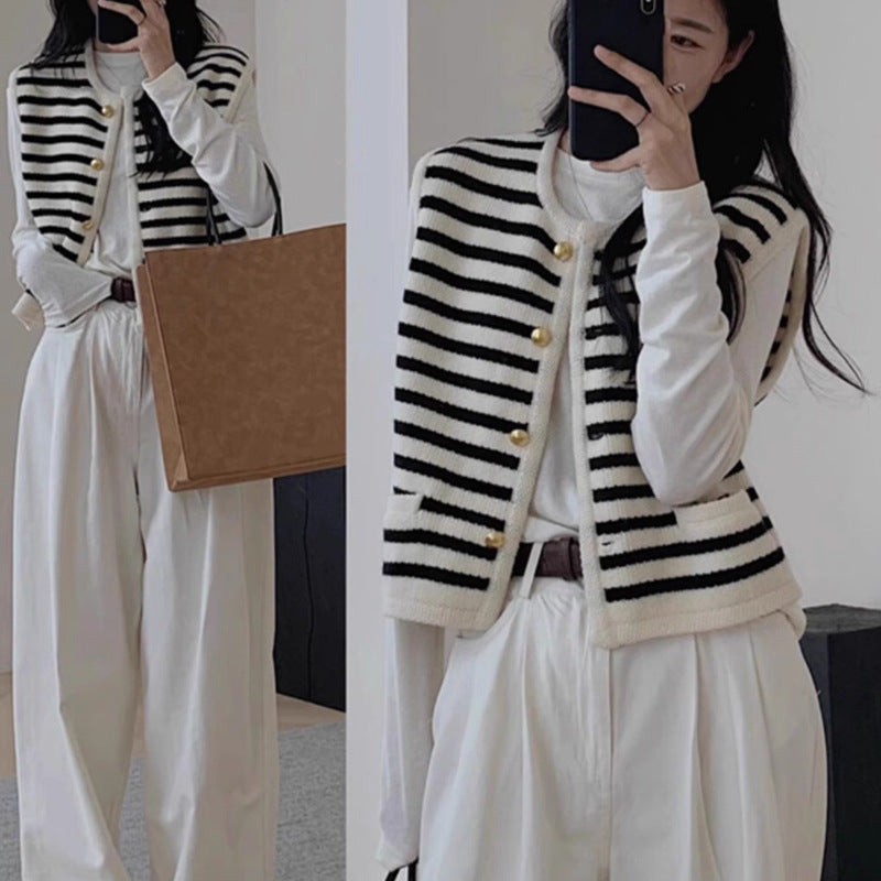 Chic Knitted Sweater Stripe Vest Women's Spring and Autumn Outerwear Sleeveless Cardigan Top