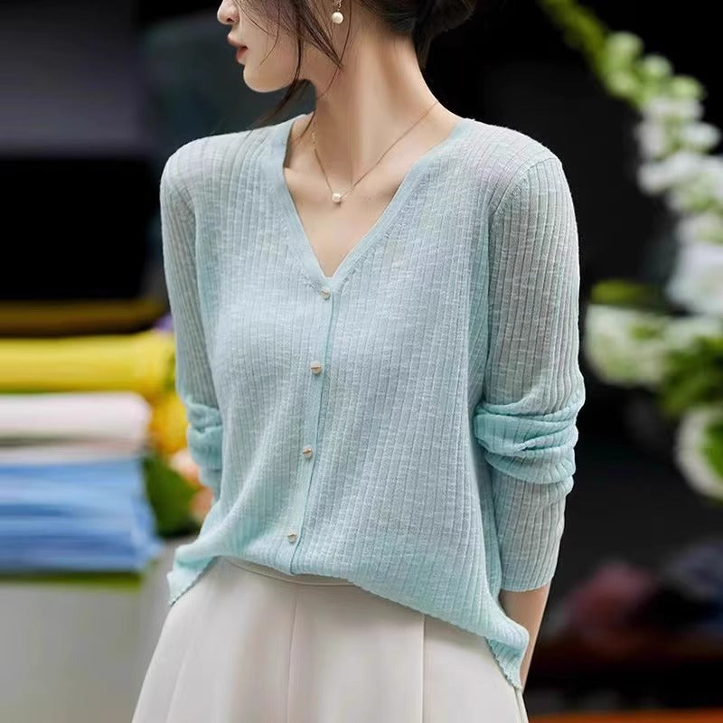 Fashion V-Neck Long Sleeve Lightweight Air Conditioning Sun Protection Ice Silk Knit Cardigan for Women, Simple and Versatile