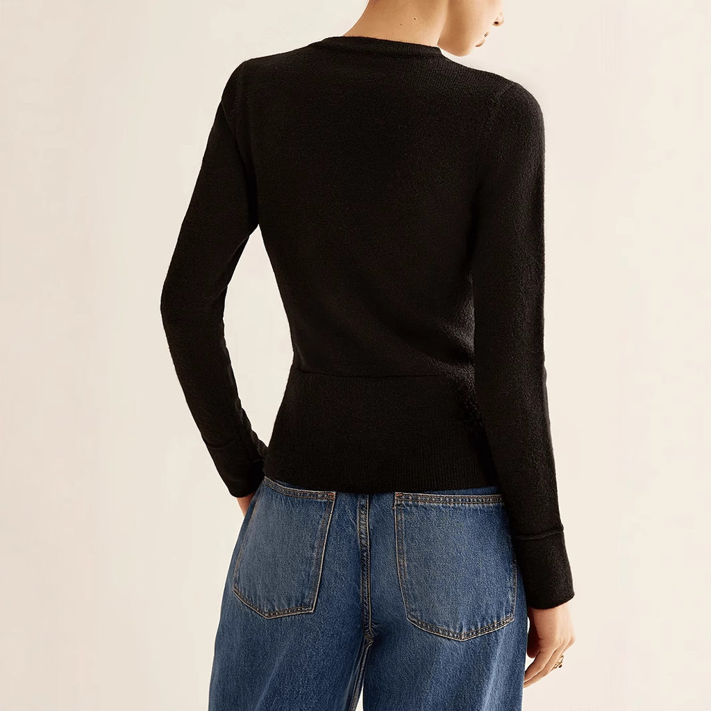 Autumn/Winter Women's Knitted Cardigan with Buttons, Fashionable, Elegant, Versatile Sweater