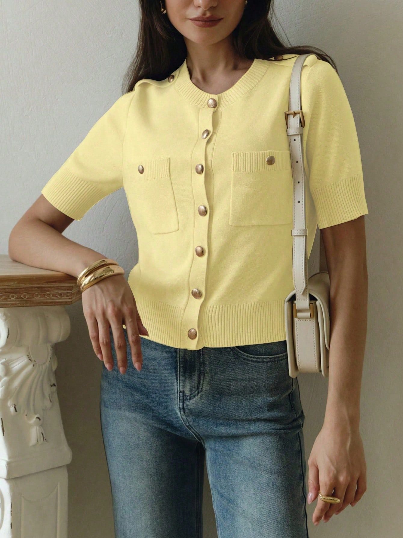 Elegant Knitted Cardigan with Metal Button and Double Pockets, Simple and Stylish Round Neck Top