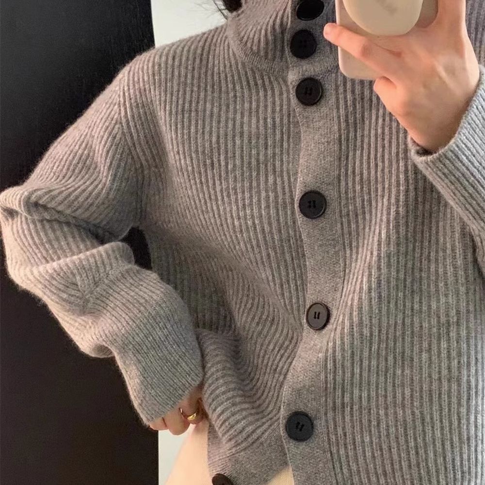 Chic Oversized Knit Cardigan for Women, Thickened  Casual Vintage Loose Fit Sweater Coat, Perfect for Spring and Autumn